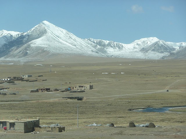 3-lhasa-tibet.JPG