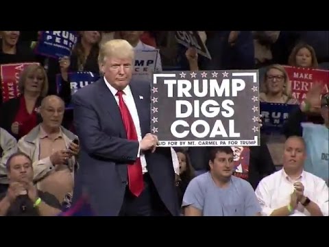 trump-digs-coal-photo